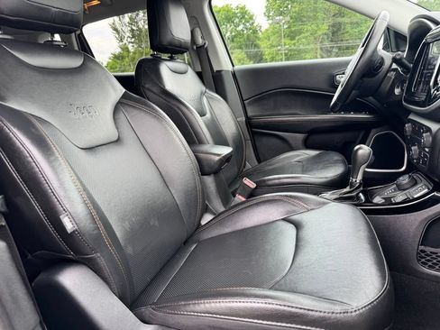 Used 2019 Jeep Compass Limited AWD/4WD image 16