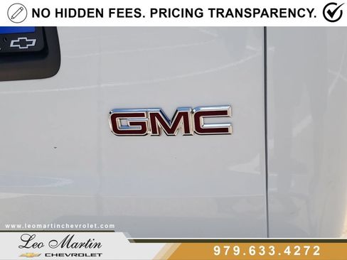 Used 2025 GMC Savana 2500 w/ Driver Convenience Package RWD image 6