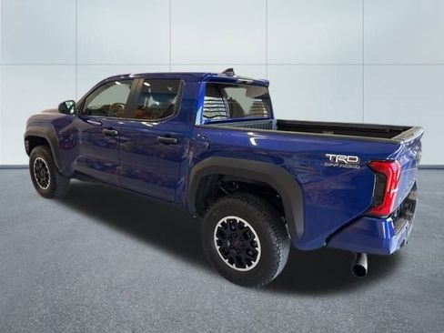 Used 2024 Toyota Tacoma TRD Sport image 4