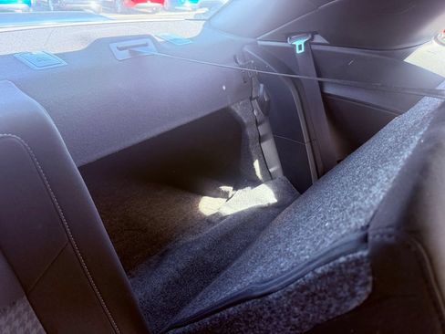 Used 2022 Dodge Challenger R/T RWD image 46