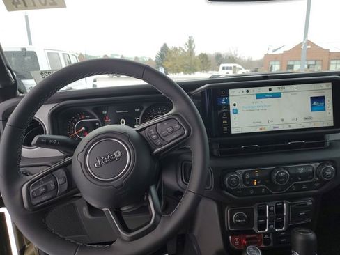 New 2026 Jeep Gladiator Willys image 13