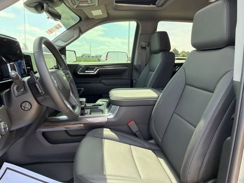Used 2026 Chevrolet Silverado 1500 LTZ AWD/4WD image 21