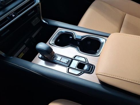 Used 2024 Lexus RX 350 Premium image 21