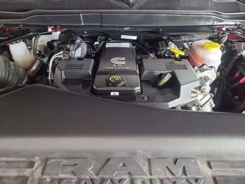 Used 2024 RAM 3500 Limited image 26