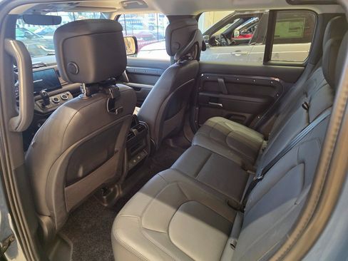 New 2025 Land Rover Defender 110 S image 11