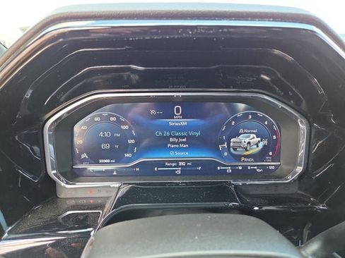 Used 2025 Chevrolet Silverado 3500 High Country w/ Technology Package AWD/4WD image 27