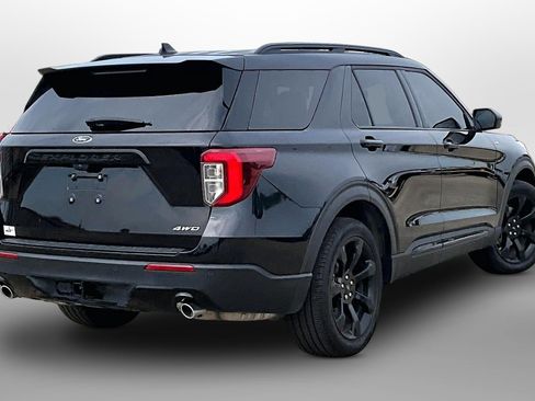 Used 2024 Ford Explorer ST-Line w/ Class IV Trailer Tow Package AWD/4WD image 11