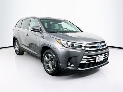 Used 2019 Toyota Highlander Limited Platinum