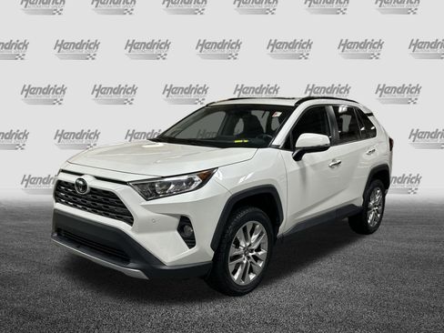 Used 2019 Toyota RAV4 Limited FWD image 5
