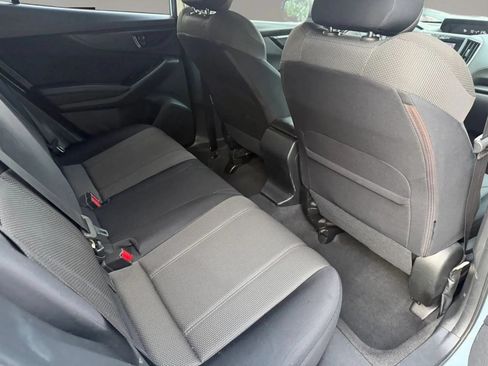 Used 2019 Subaru Crosstrek 2.0i AWD/4WD image 12