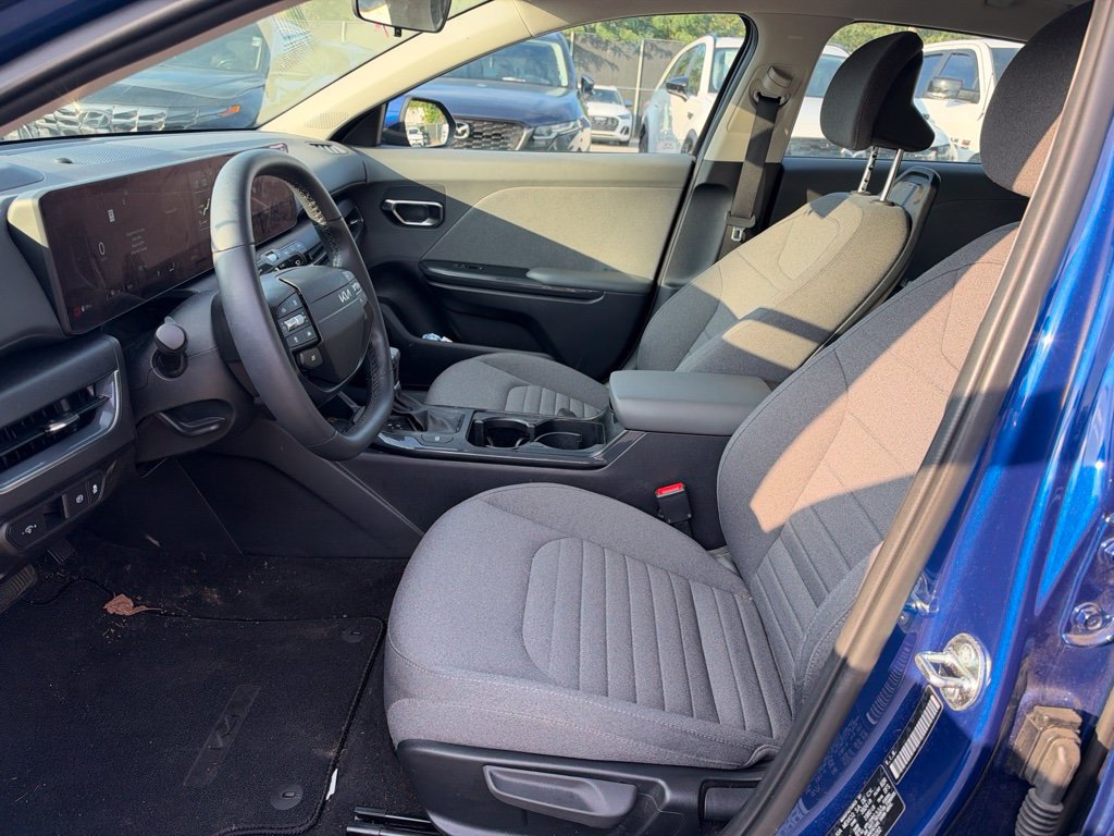Used 2025 Kia K4 EX FWD image 9