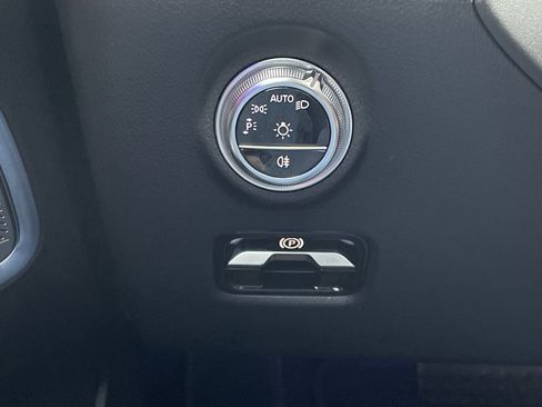 Certified 2024 Mercedes-Benz C 300 C 300 Sedan image 25