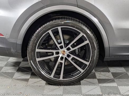 New 2026 Porsche Cayenne E-Hybrid Coupe image 13