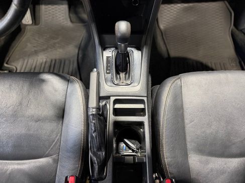 Used 2017 Subaru Crosstrek 2.0i Limited image 16