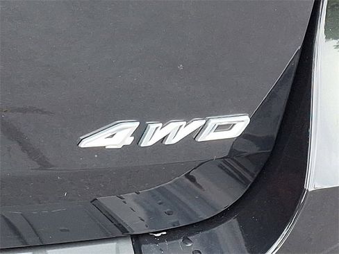 Certified 2022 Ford Explorer XLT w/ Equipment Group 202A image 29