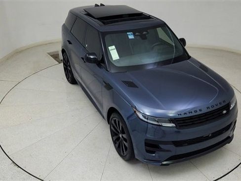 Used 2025 Land Rover Range Rover Sport Dynamic SE image 77