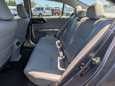 Used 2015 Honda Accord EX-L image 18