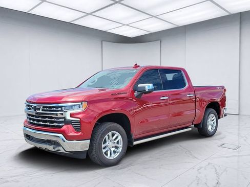 Used 2025 Chevrolet Silverado 1500 LTZ w/ LTZ Premium Package AWD/4WD image 2