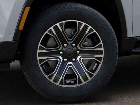 New 2026 Jeep Grand Wagoneer 4WD image 8