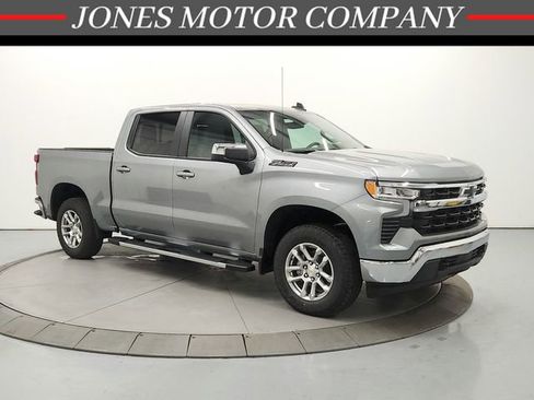 New 2026 Chevrolet Silverado 1500 LT w/ Z71 Off-Road Package AWD/4WD image 1