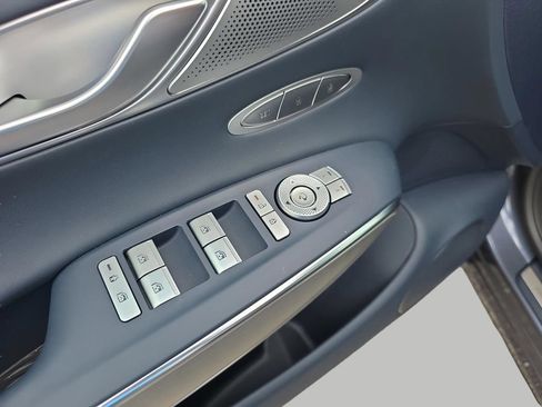 New 2026 Genesis GV70 2.5T Sport Prestige AWD/4WD image 16