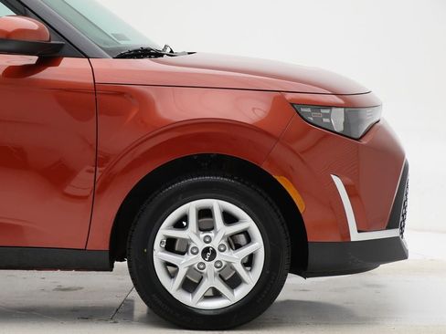 Used 2024 Kia Soul LX w/ Option Group 015 image 4