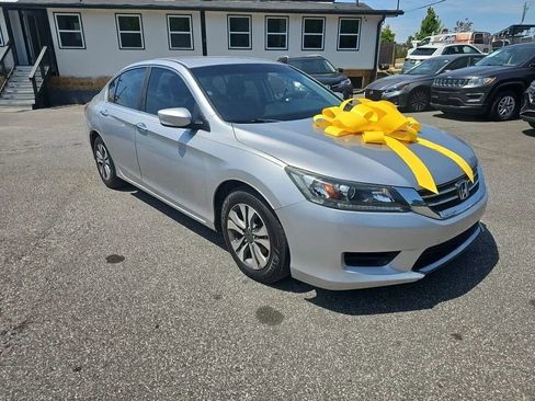 Used 2014 Honda Accord LX image 8
