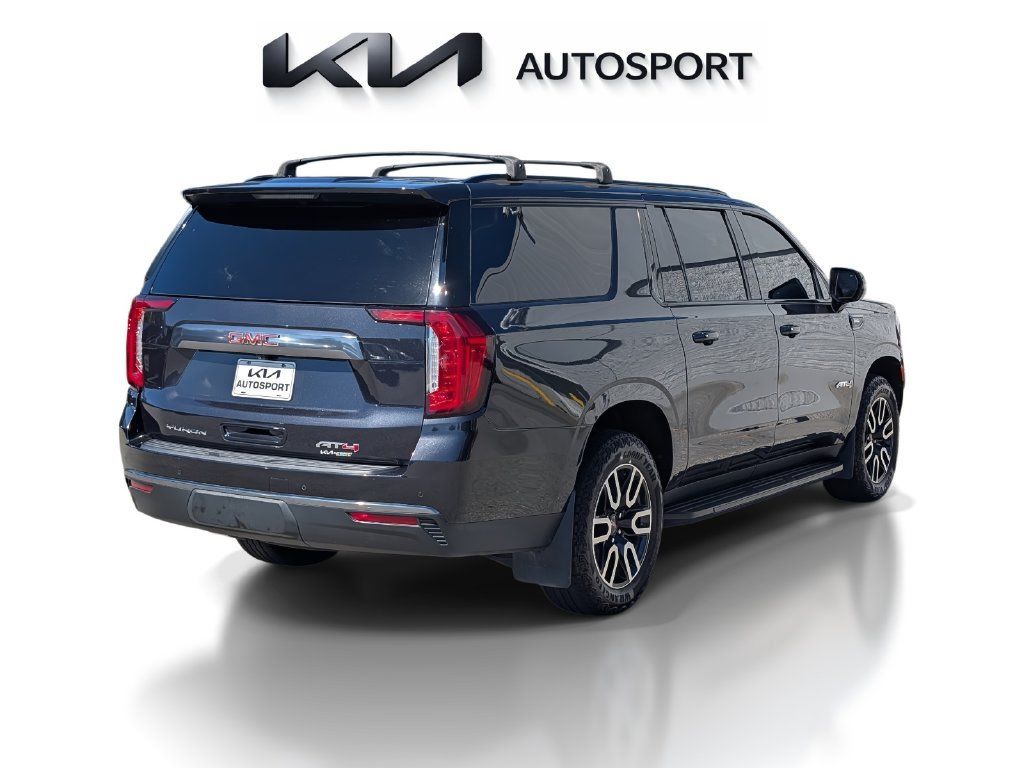 Used 2024 GMC Yukon XL AT4 AWD/4WD image 7
