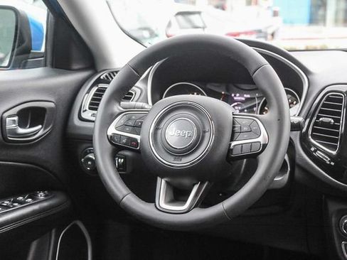 Used 2021 Jeep Compass Latitude FWD image 19