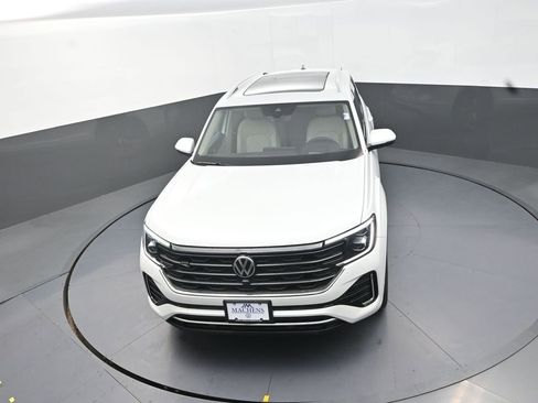New 2026 Volkswagen Atlas SEL Premium R-Line AWD/4WD image 14