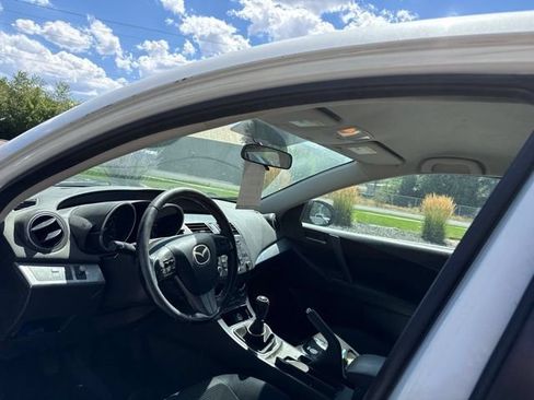 Used 2012 MAZDA MAZDA3 i Touring FWD image 14
