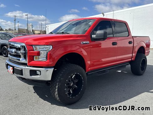 Used 2017 Ford F150 XLT image 8