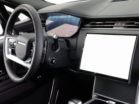 New 2025 Land Rover Range Rover SV AWD/4WD image 26