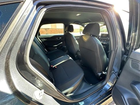 Used 2023 Honda Civic Sport image 17