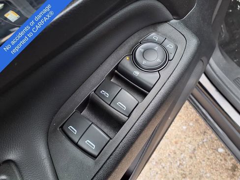 Used 2022 Chevrolet Equinox LT image 16