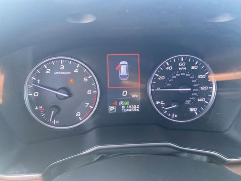 Used 2020 Subaru Outback Touring AWD/4WD image 12