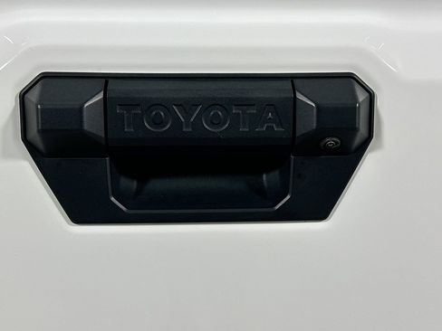 Certified 2024 Toyota Tacoma TRD Sport w/ TRD Sport Upgrade Package AWD/4WD image 20