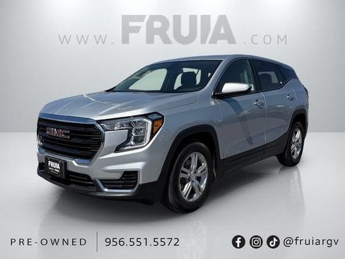 Used 2022 GMC Terrain SLE FWD image 1
