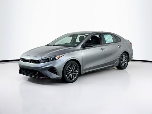 Used 2023 Kia Forte GT-Line image 1