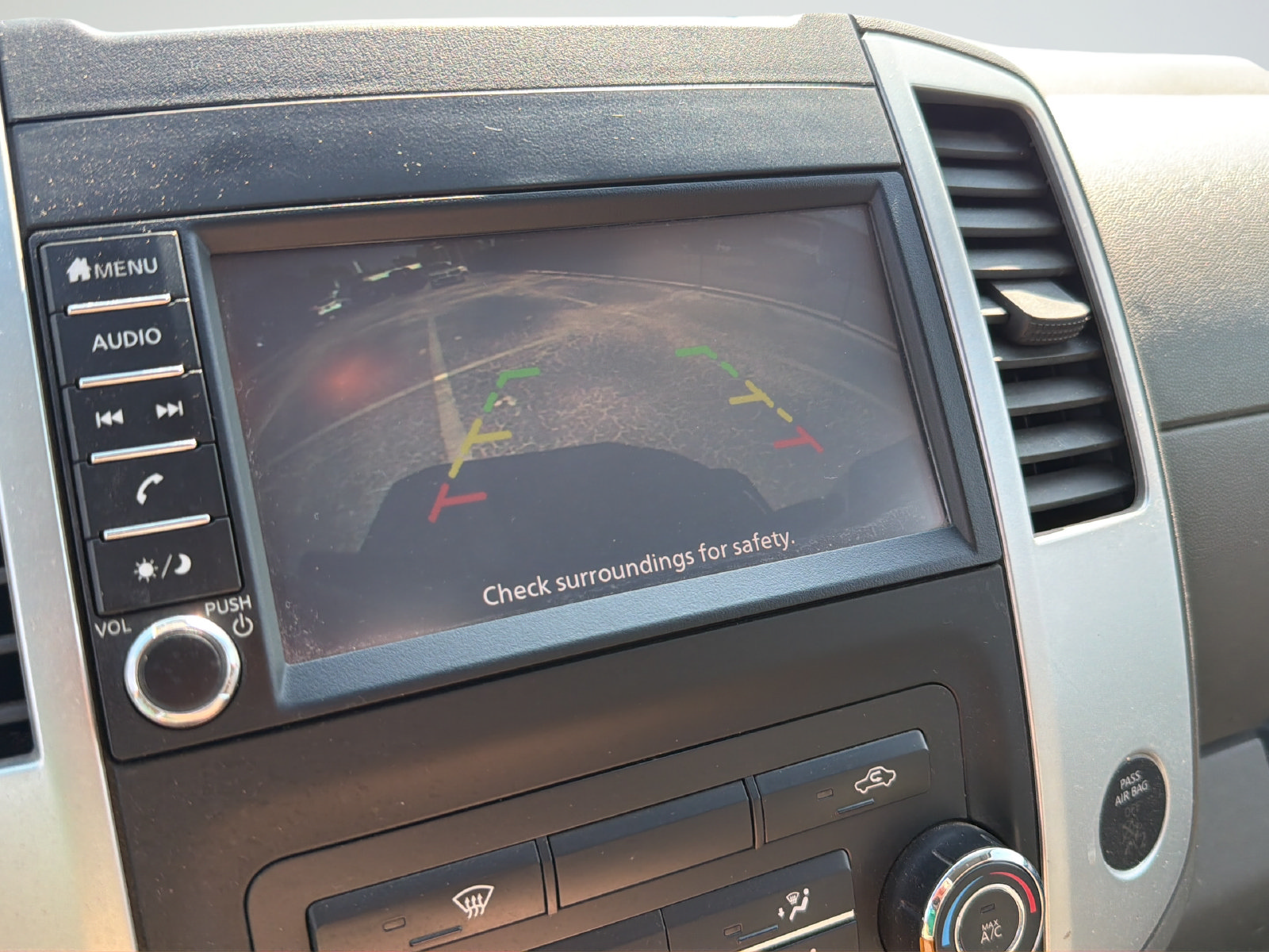 Used 2019 Nissan Frontier SV RWD image 26