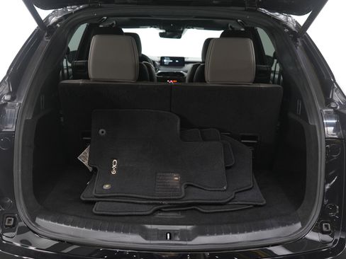 Used 2021 MAZDA CX-9 Signature image 19