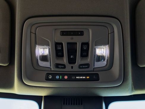 Used 2024 Chevrolet Silverado 2500 LTZ w/ LTZ Plus Package image 29