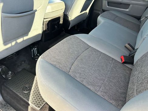 Used 2017 RAM 2500 Big Horn image 32