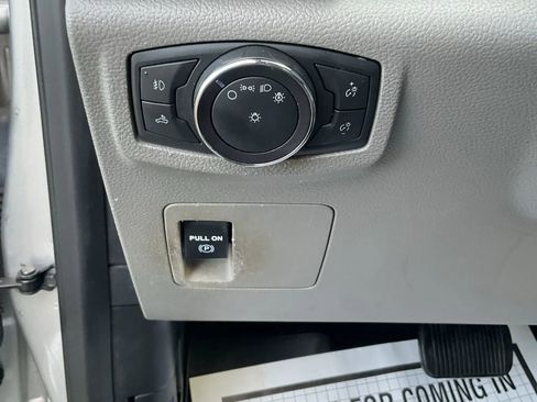 Used 2018 Ford F150 XL w/ Equipment Group 101A Mid image 32