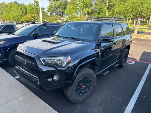 Used 2023 Toyota 4Runner TRD Pro AWD/4WD image 2