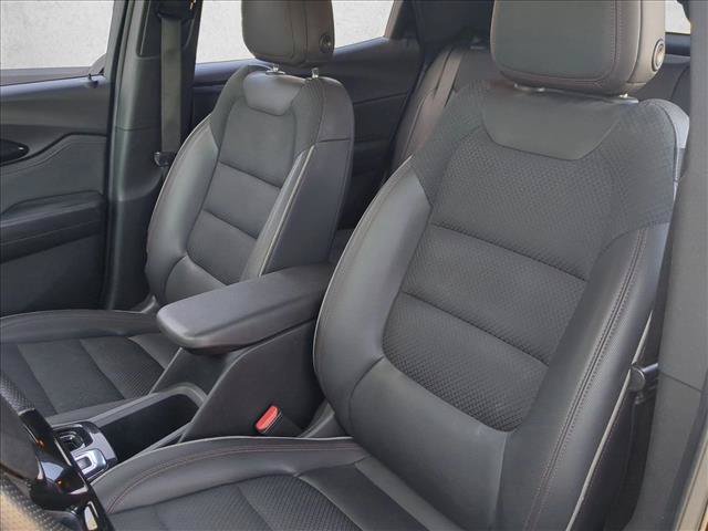 Used 2023 Chevrolet TrailBlazer RS w/ Convenience Package FWD image 16
