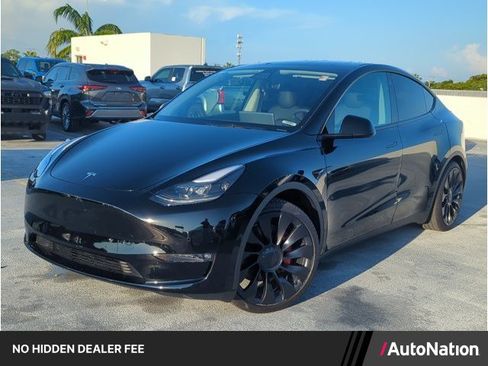 Used 2022 Tesla Model Y Performance AWD/4WD image 1