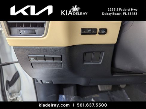 Used 2018 Lexus NX 300 FWD image 26