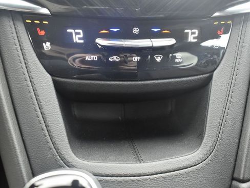 Certified 2024 Cadillac XT6 Premium Luxury w/ LPO, Floor Liner Package image 15