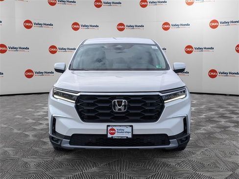 New 2025 Honda Pilot EX-L image 2
